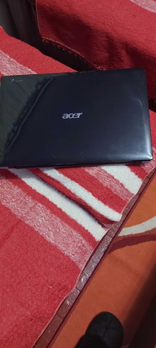 Vând leptop acer aspire 5745g i5
