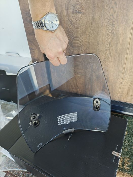 Accesorii NOI Piaggio 1: Parbriz Puig înalt + Suport Cutie Spate Givi