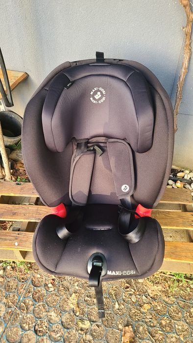 Детско столче за кола Maxi-Cosi Titan