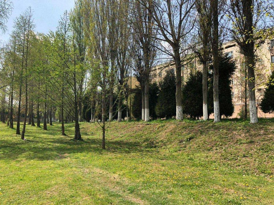 Садыка Азимова    2/4/5 кирпич  77- серия Японское посольство