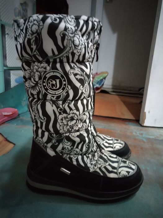 Обувь на девочку 34 размер