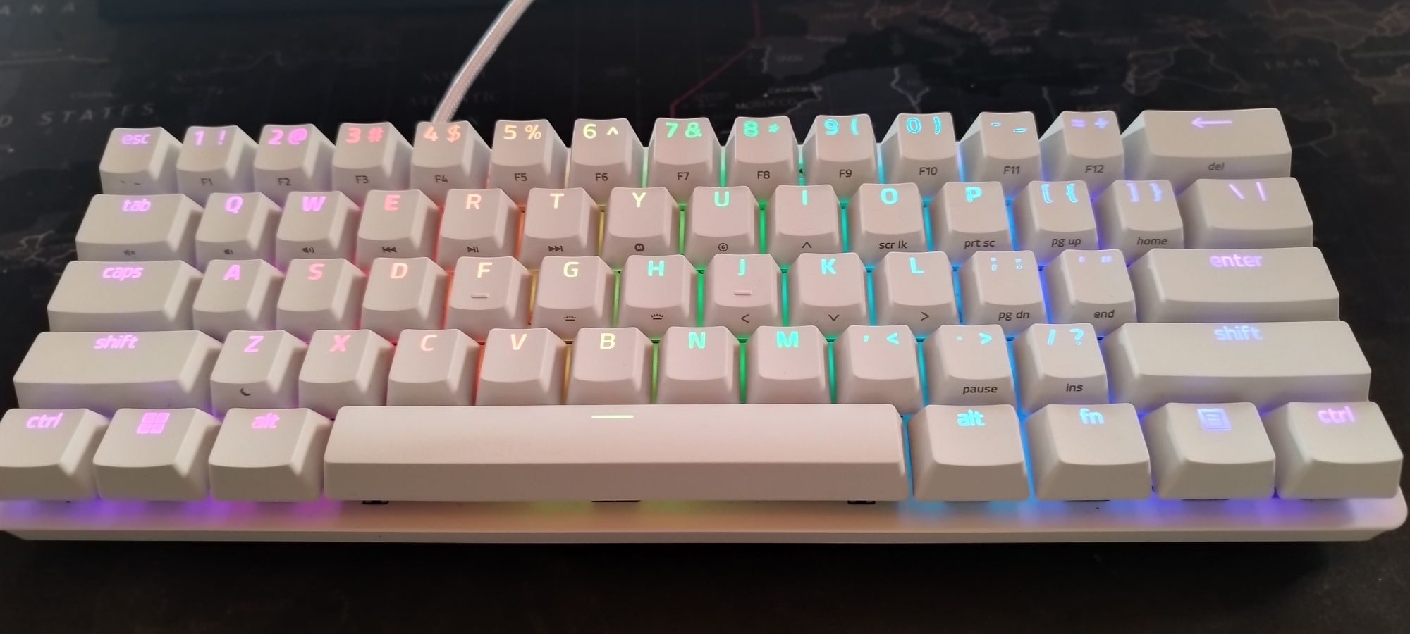 Razer huntsman mini white
