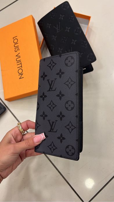 Portofel Louis Vuitton- poze reale 100% -calitate superioara