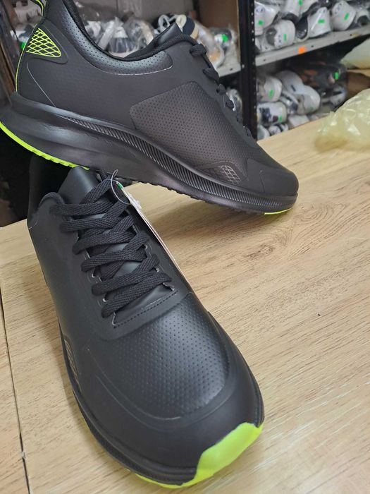 Маратонки от 46 до 50 номер