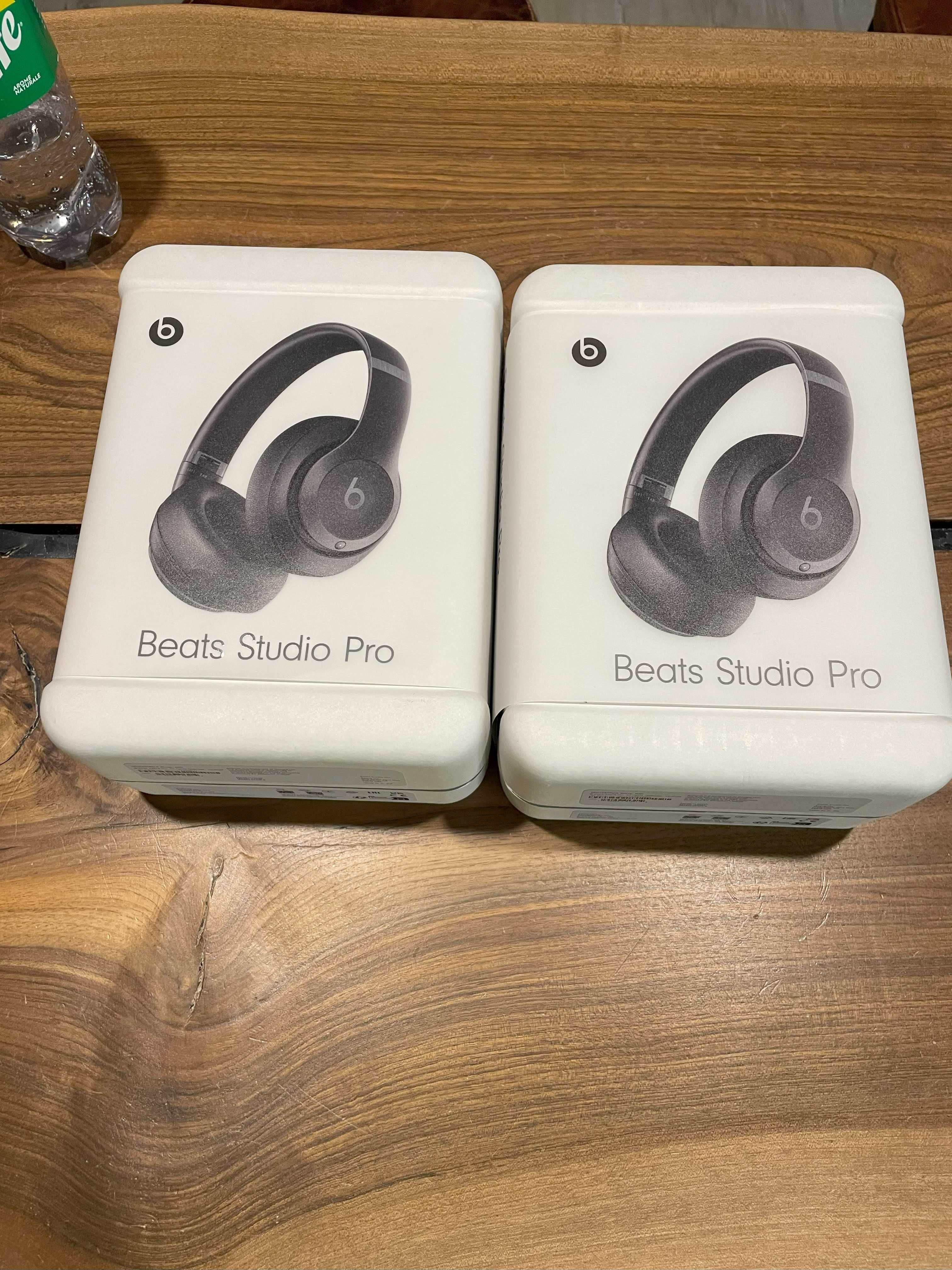 Casti BEATS Studio Pro , Noi , Sigilate