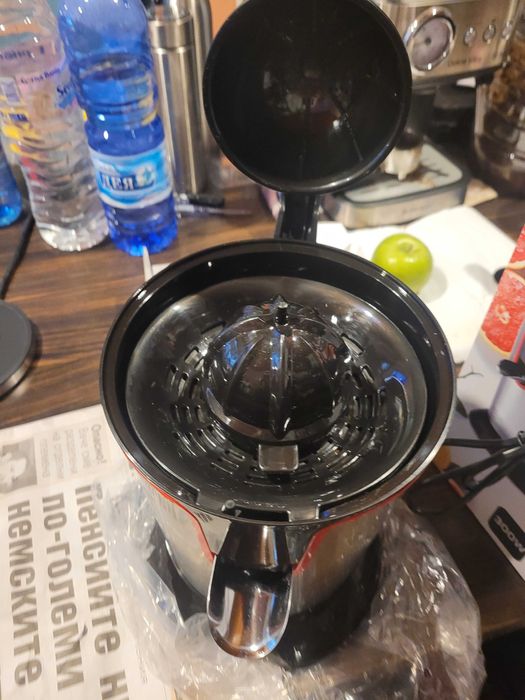 Цитруспреса електрическа чисто нова