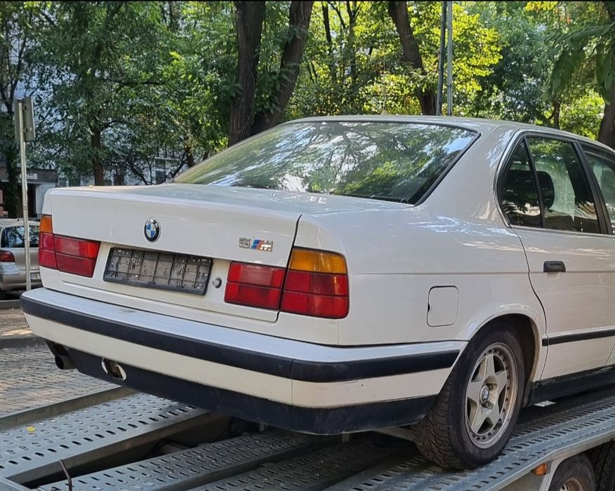 BMW 520i в движение