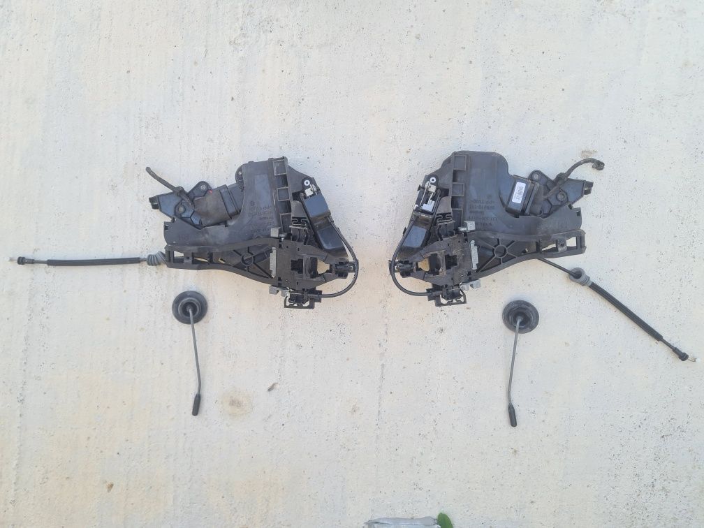 Broasca, Incuietoare usa stanga/ dreapta spate Volvo V50/S40