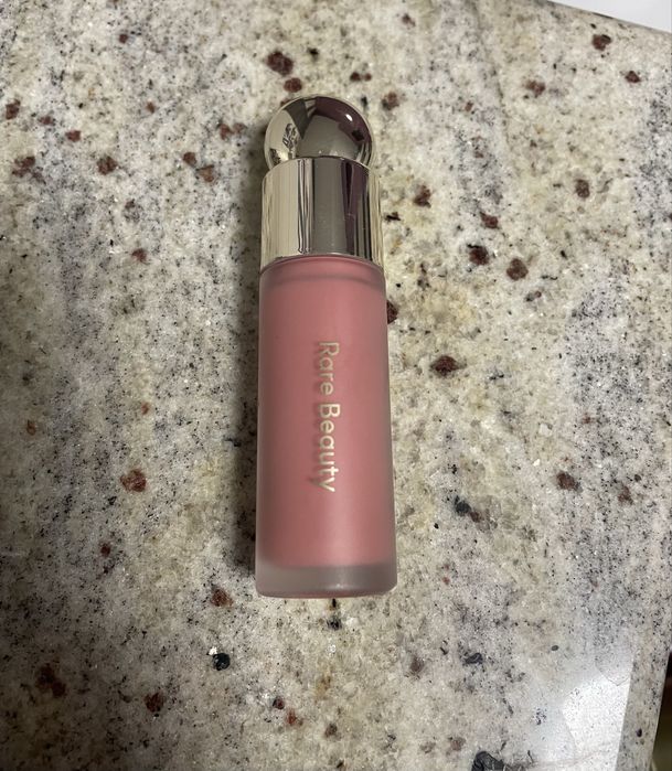 Blush  lichid Rare Beauty