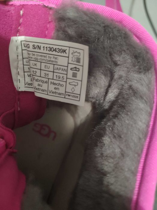 Водоустойчиви детски ботушки/боти марка UGG номер 32