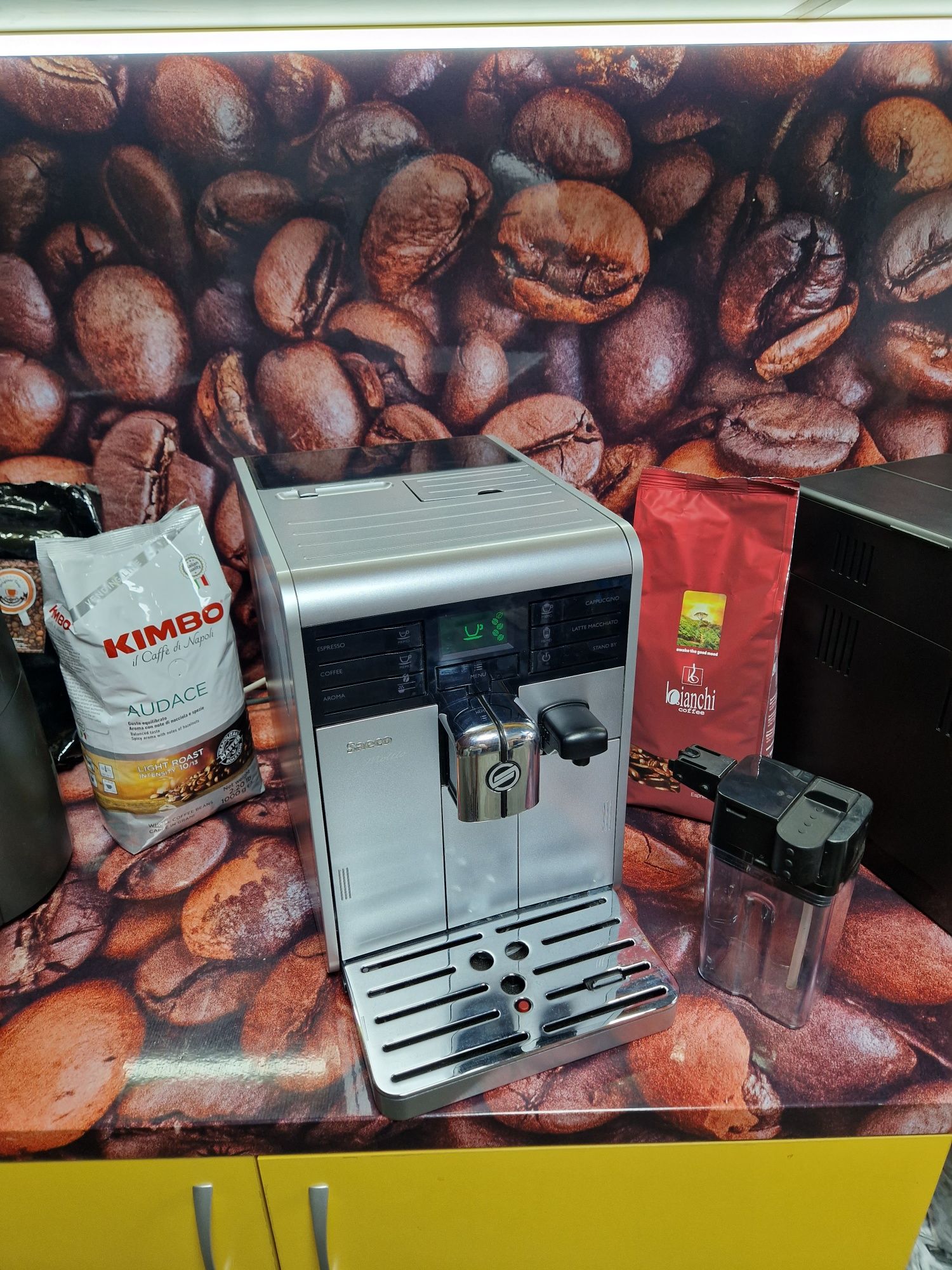 Кафе машина Saeco Moltio Capuchino