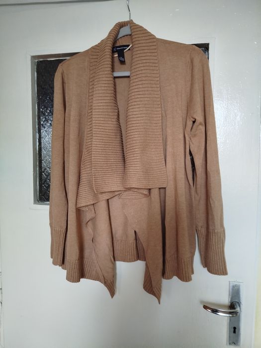 Жилетка л- хл размер