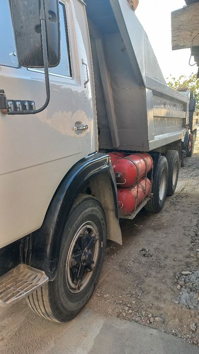 Продаётся камаз самосвал