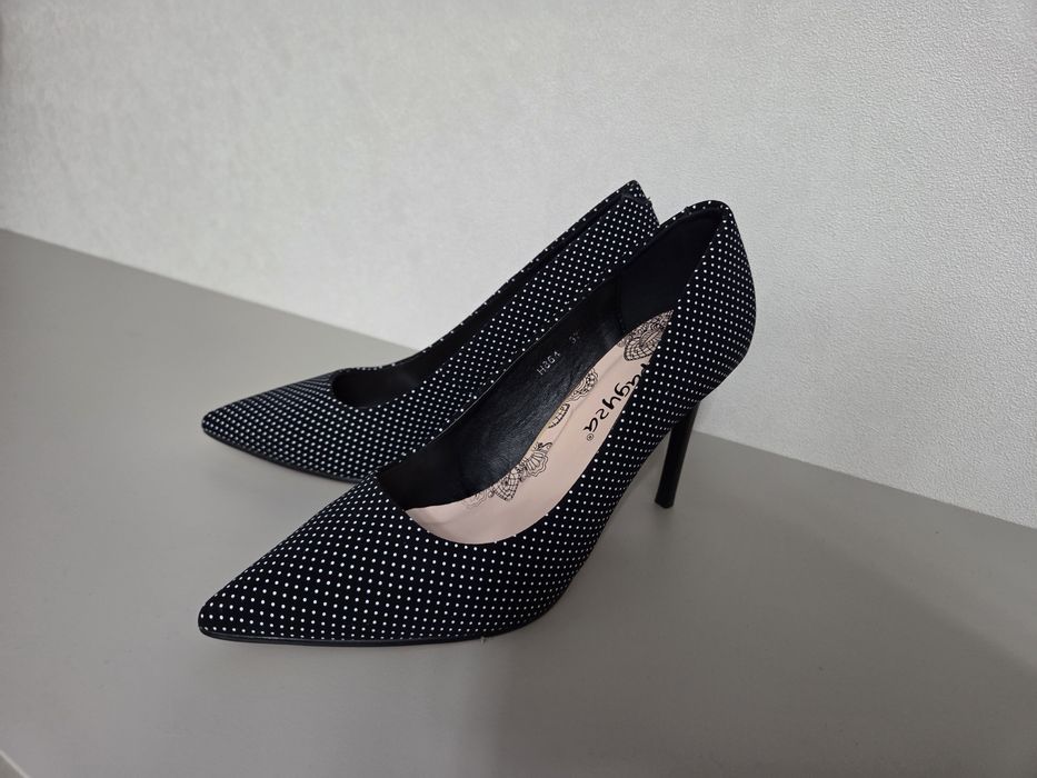 Туфли 37 размера