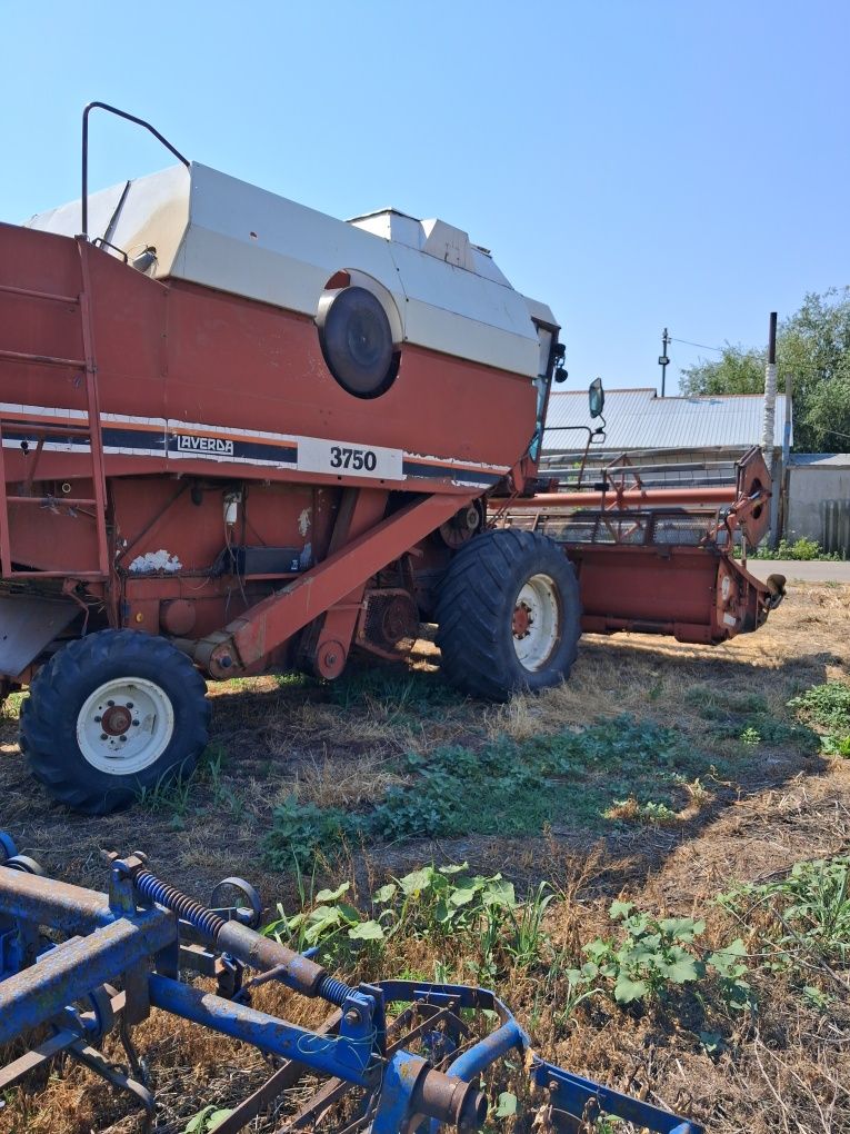 Combina Laverda 3750