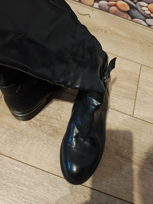 Cizme dama 39, noi