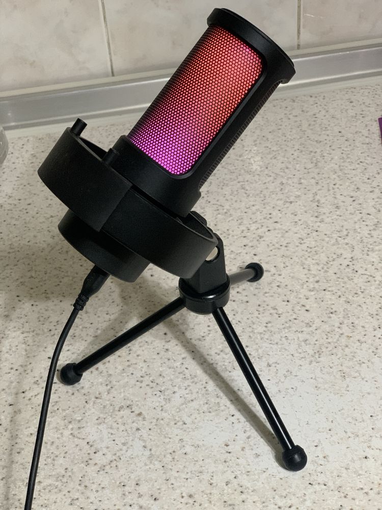 Микрофон Fifine AmpliGame A8V RGB