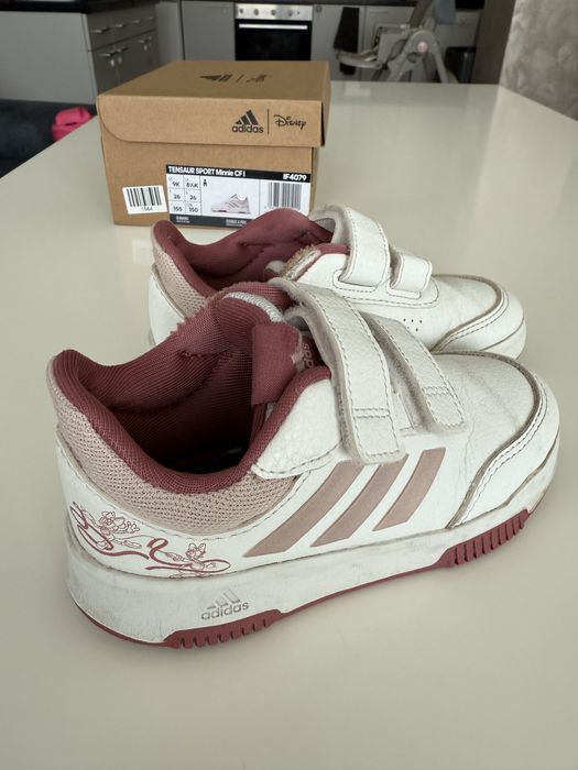 Адидас детски маратонки