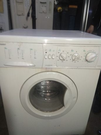 Продам Бу стиральная машина