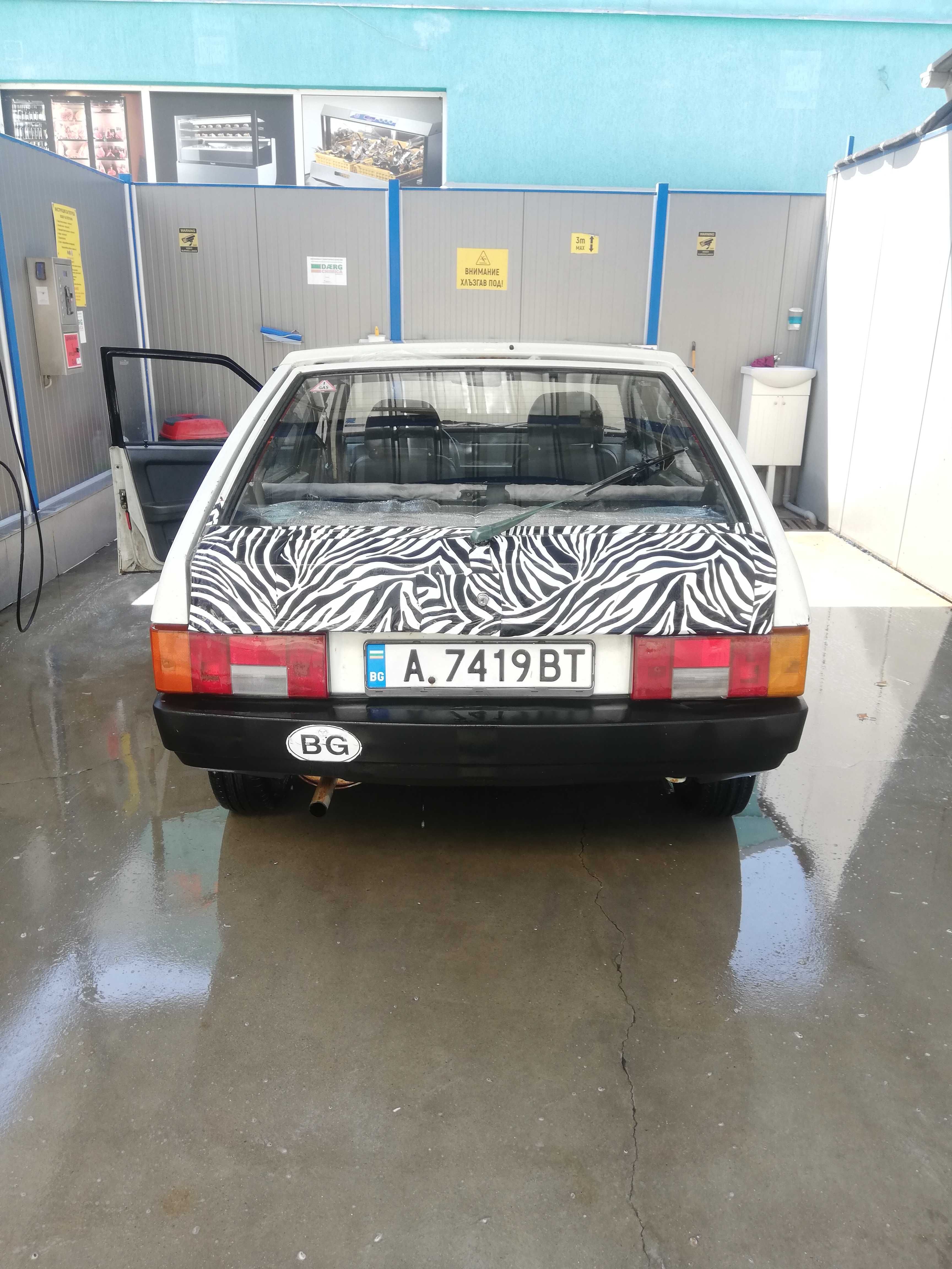 автомобил Лада Самара