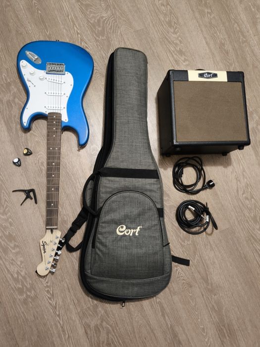 Электрогитара Squier Bullet Stratocaster усилитель чехол кабель