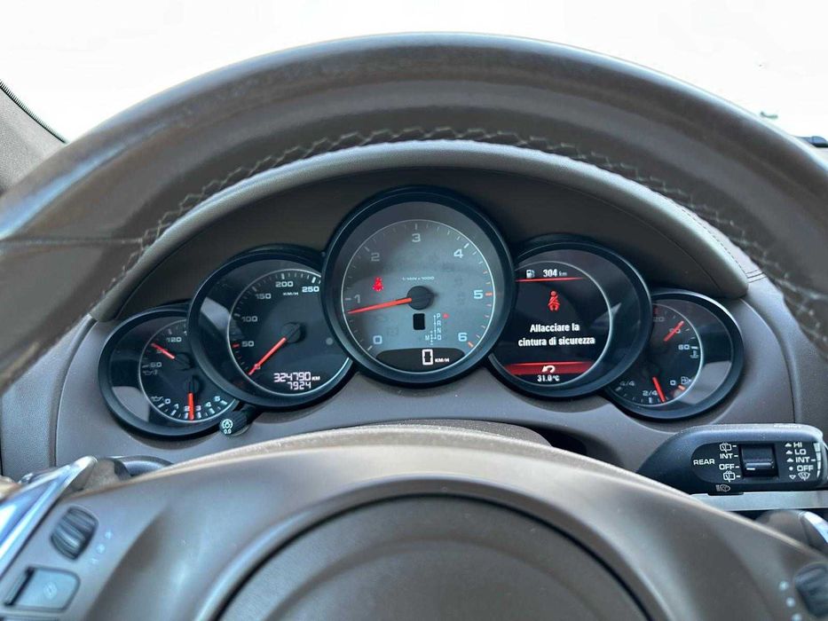 Porsche Cayenne S Diesel 4x4  Decembrie 2013  281 CP 4134 cm3