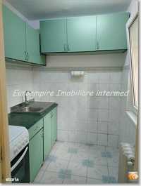 Apartament 2 camere de vanzare zona Scoala 8