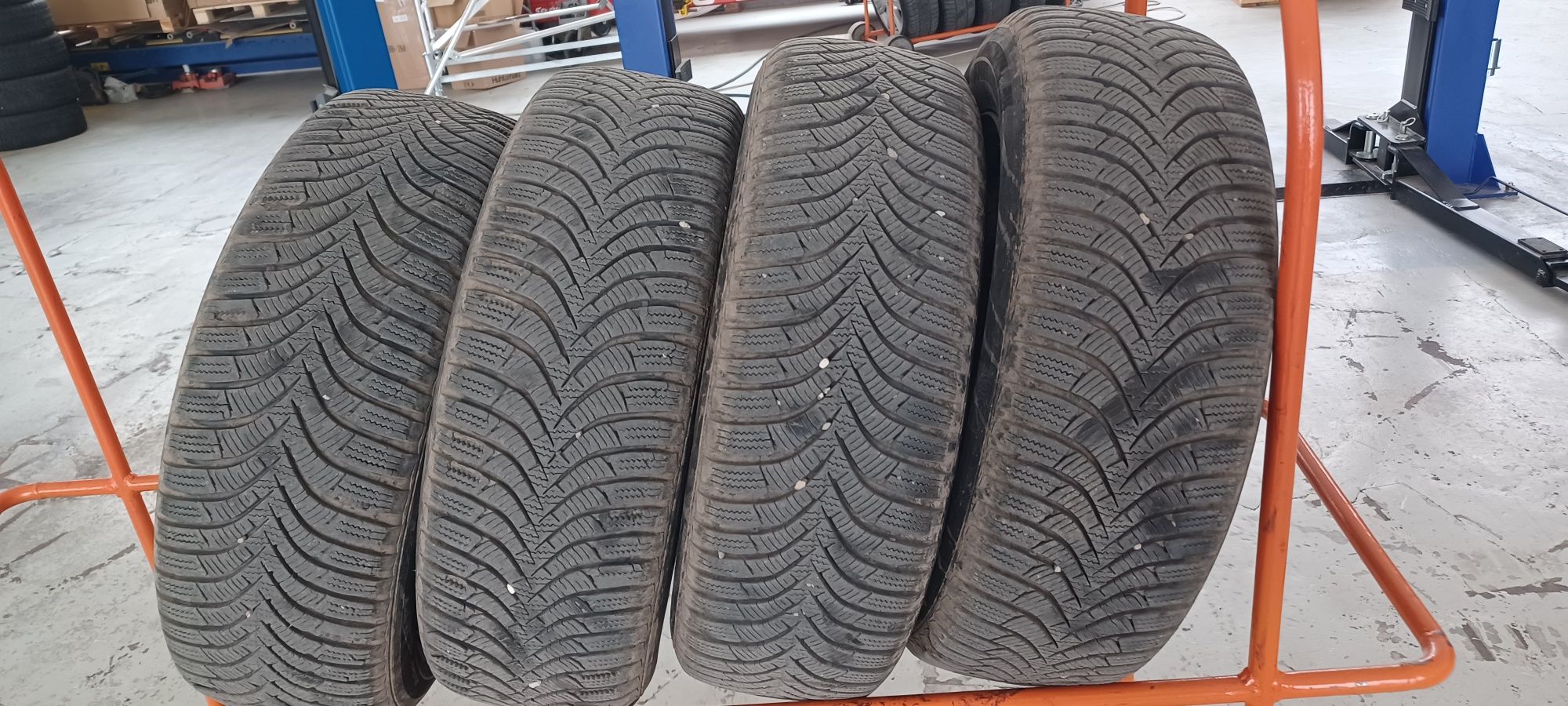 Гуми с джанти 195/60R15 5х100 за VW и Audi
