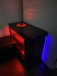 Vand PC cu tot cu periferice ! tastatura mouse
