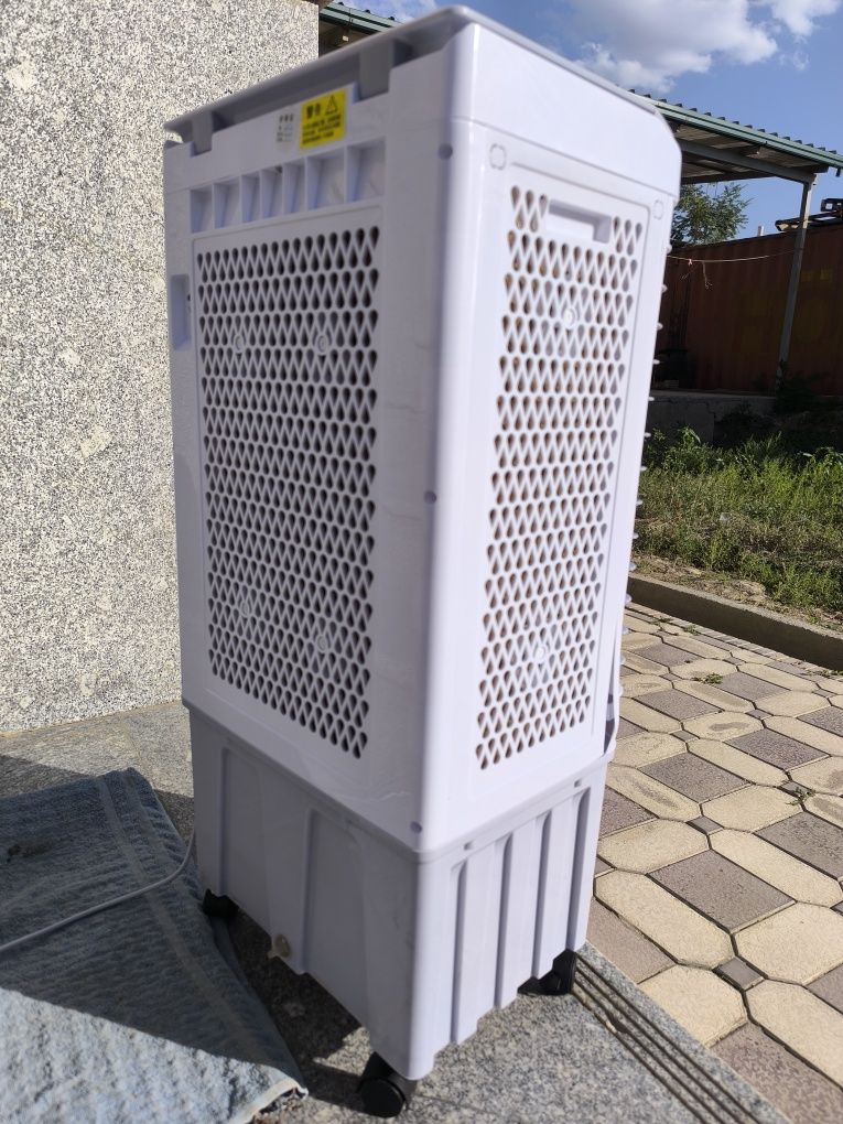 Водяной охладитель воздуха мобильный кондиционер mini Konditsioner 247