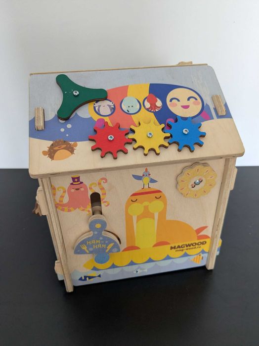 Бизиборд бизидом