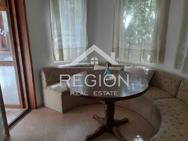 Дава се под наем Тристаен апартамент в Варна, Лятно кино Тракия - 92 кв.м за 561 € - Снимка #4