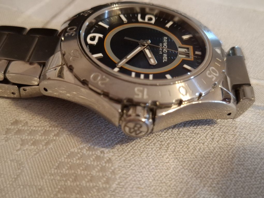 Мъжки спотен дрес часовник Raimond Weil 8650