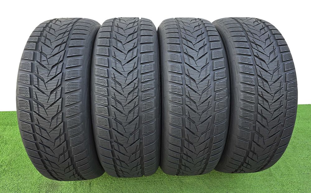 4бр. 235/55/19 VREDESTEIN Wintrac XTreme S- зимни