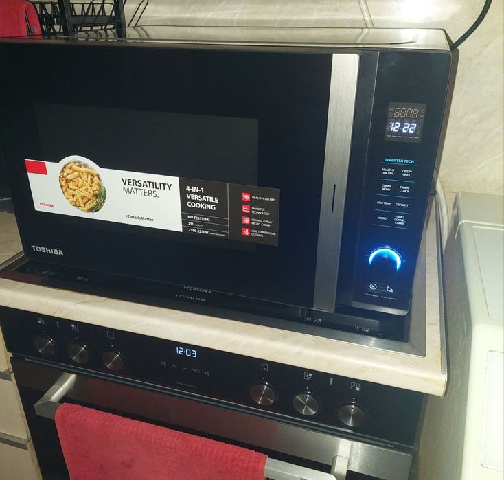 Микровълнова фурна Toshiba MV-TC25TBK