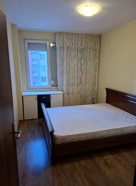 Дава се под наем Двустаен апартамент в София, Студентски град - 50 кв.м за 500 € - Снимка #3