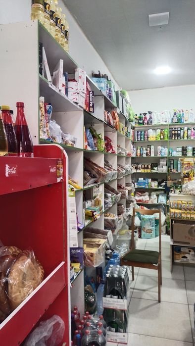 Таййор магазин прадухтаси билан