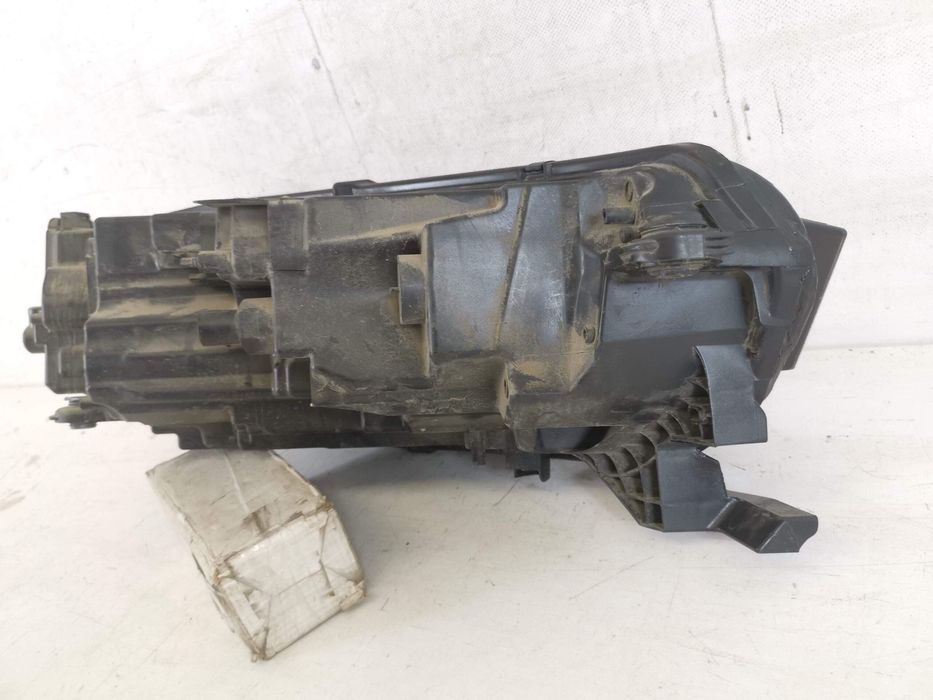 Фар Ляв Пълен Лед Шкода Октавия 4 / Skoda Octavia 4 Оригинален В Добро