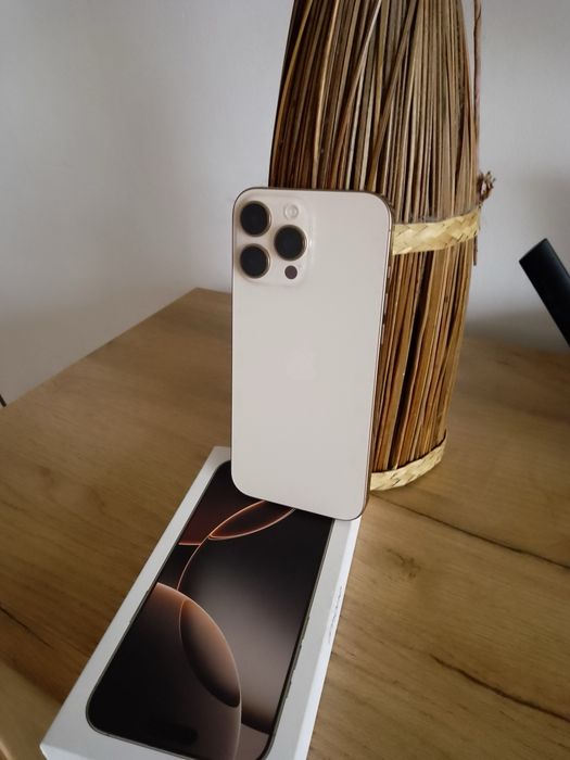 Iphone 16 Pro Max 256GB Desert Titanium