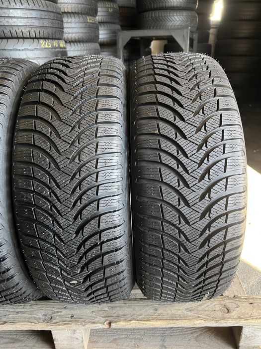 4 anvelope de iarna 215/50/17 Michelin profil nou!