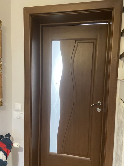 Vind 3 usi interior stare buna