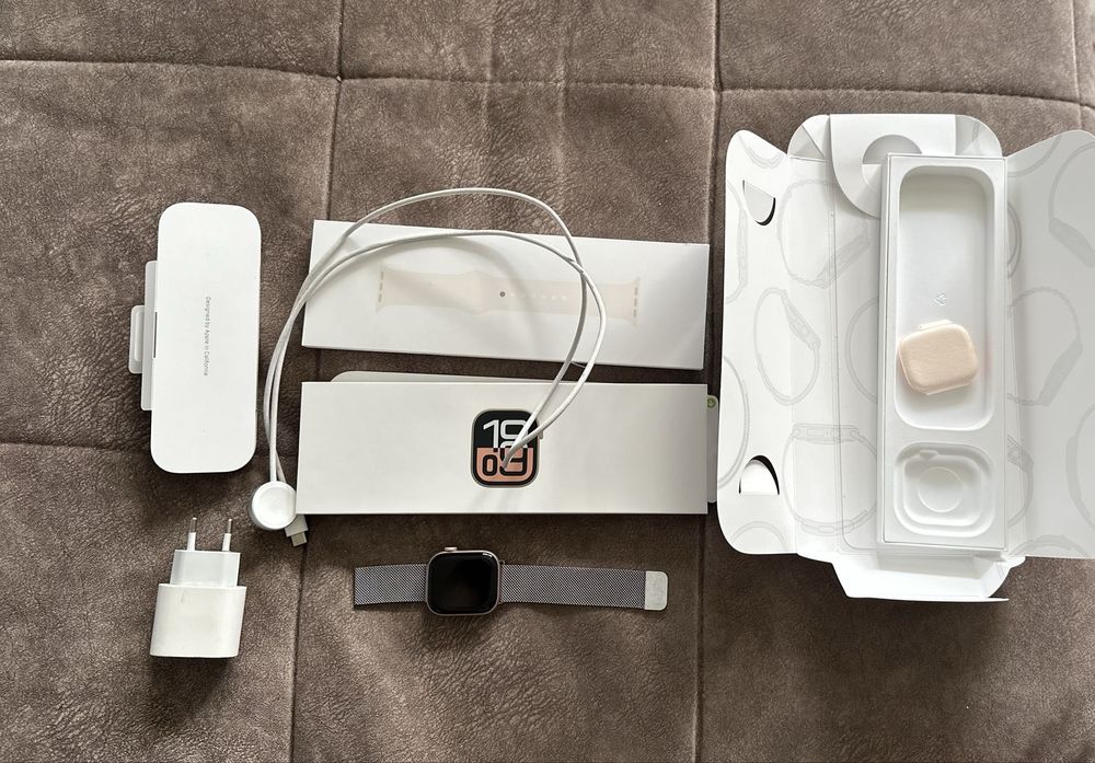 Смарт-часы Apple Watch 10 серии за 120К тенге