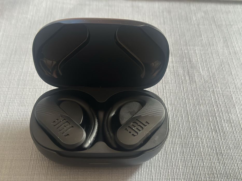Слушалки jbl endurance peak 3