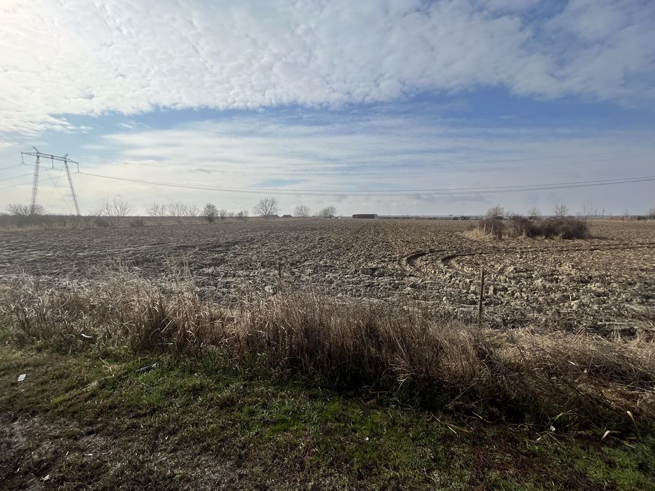 Vand sau schimb cu auto teren la autostrada A1 Pitesti-Bucuresti km32