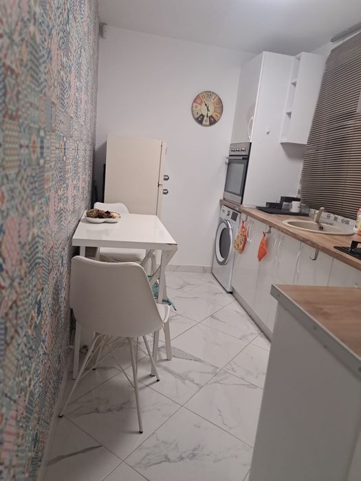 Revelion 2026 Unirii.SI Craciun.Petreceri. Apartamente SI Vile.