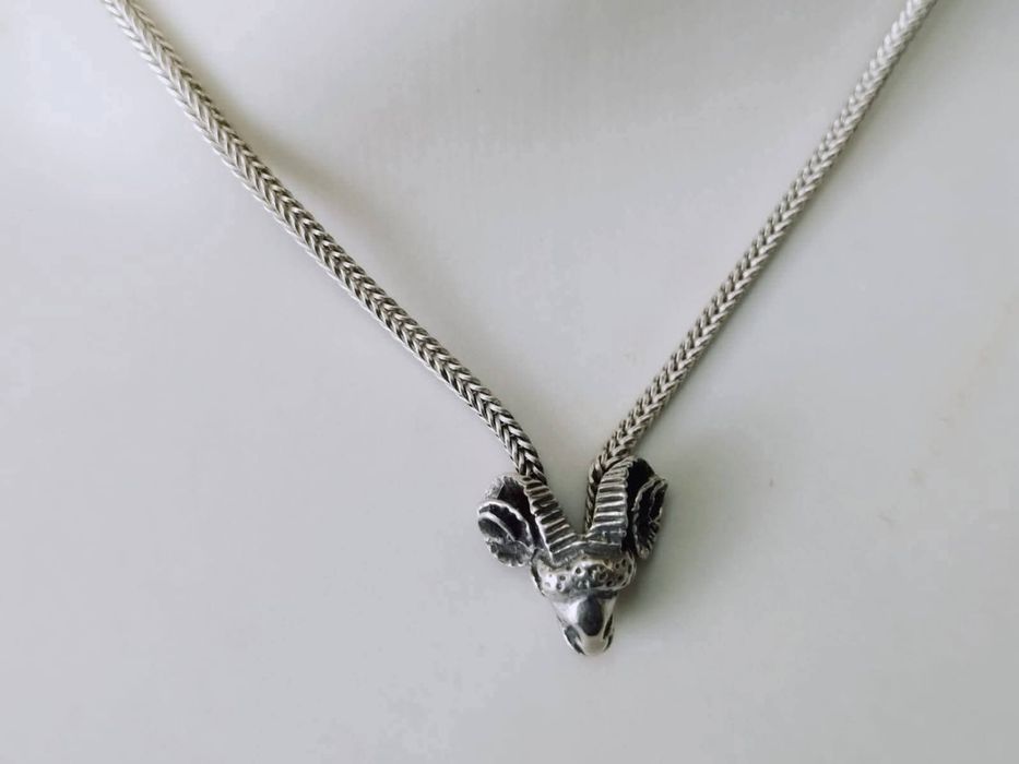 Vechi colier/lant din argint 925, pandantiv in forma de berbec, copii