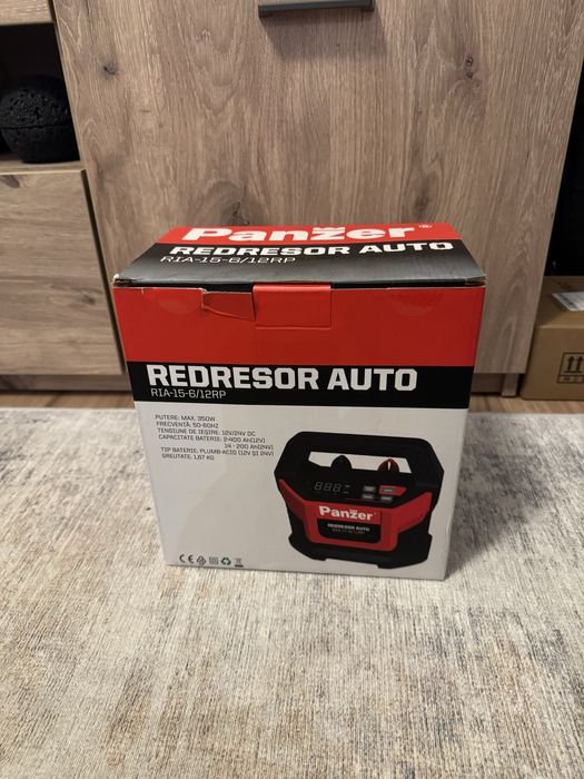 Redresor baterie cu functii smart pt protectia bateriei