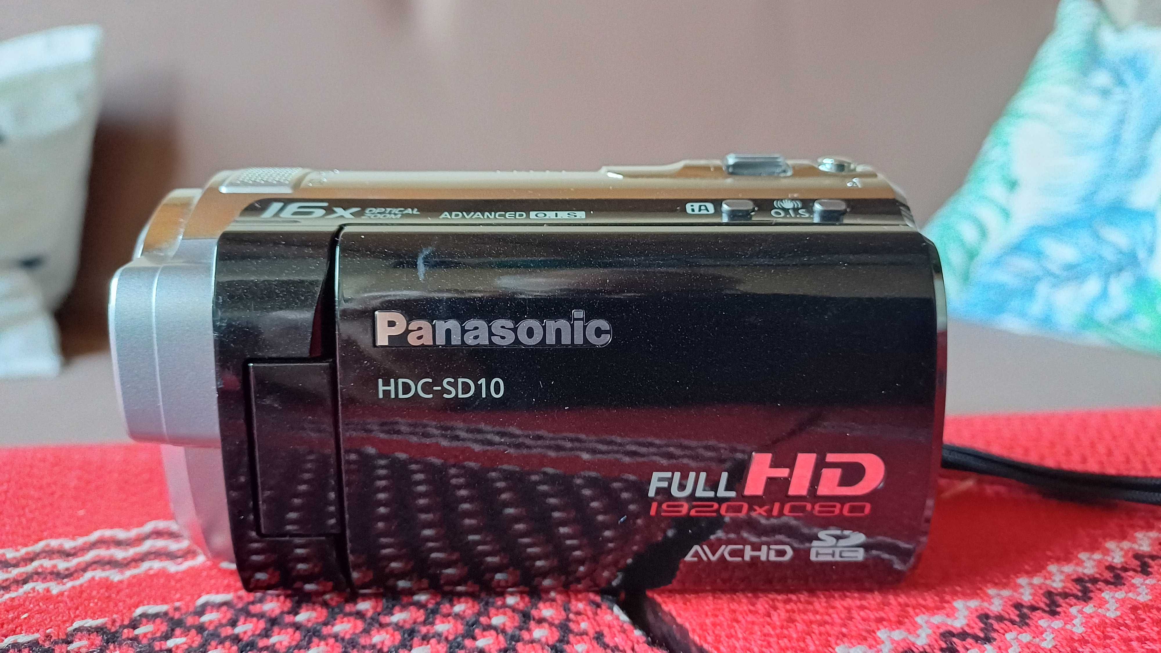 Panasonic HDC SD 10, fullhd, 16x zoom optic, super mică! Negociabil!