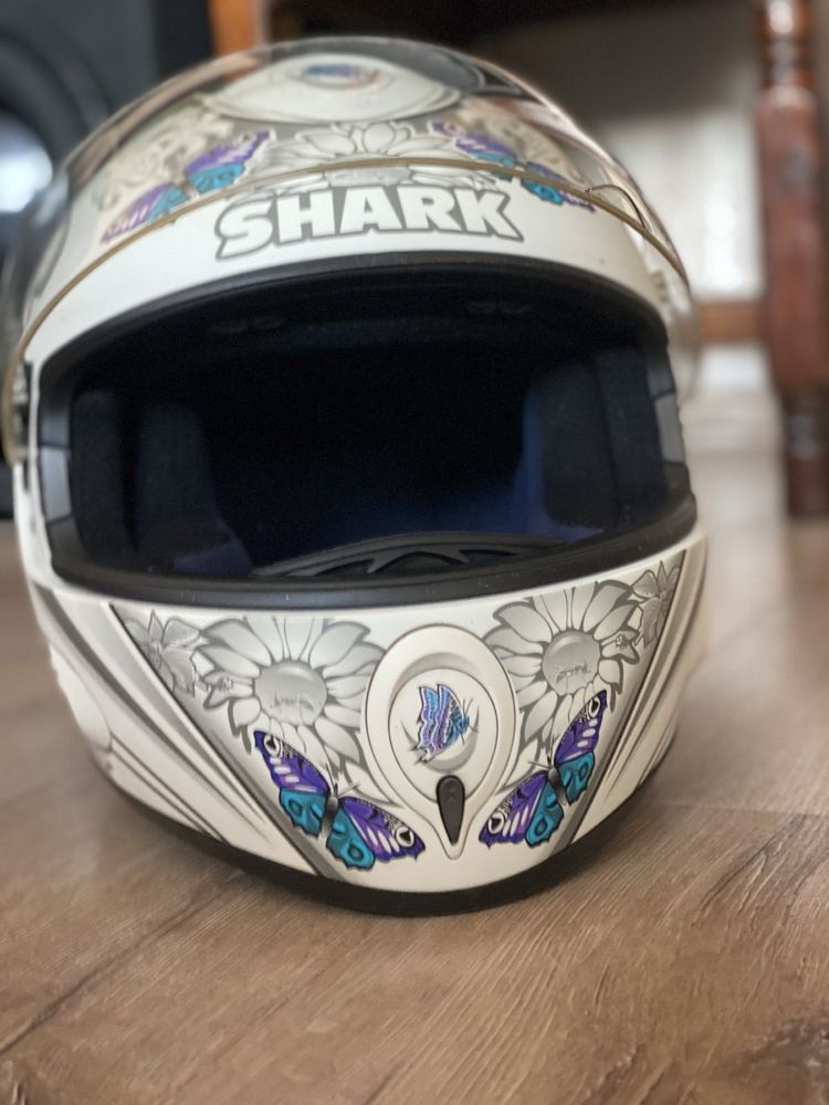 Мото каска SHARK