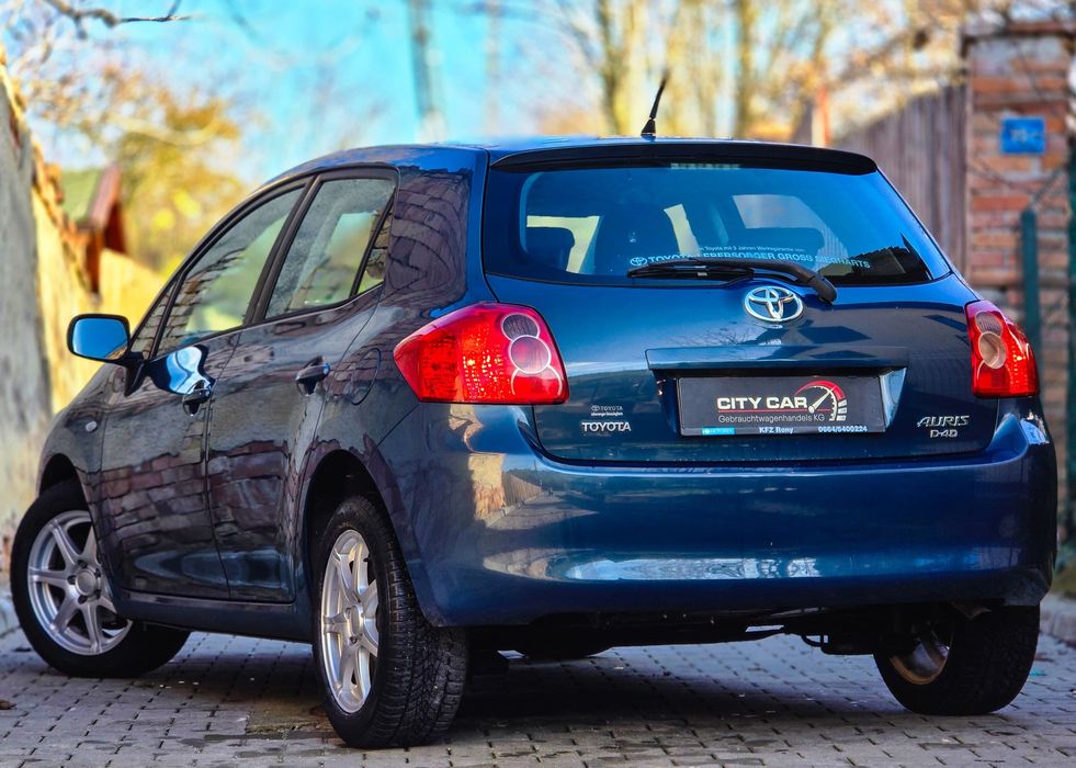 Toyota Auris 2007 diesel 1400cmc ff buna recent adusa